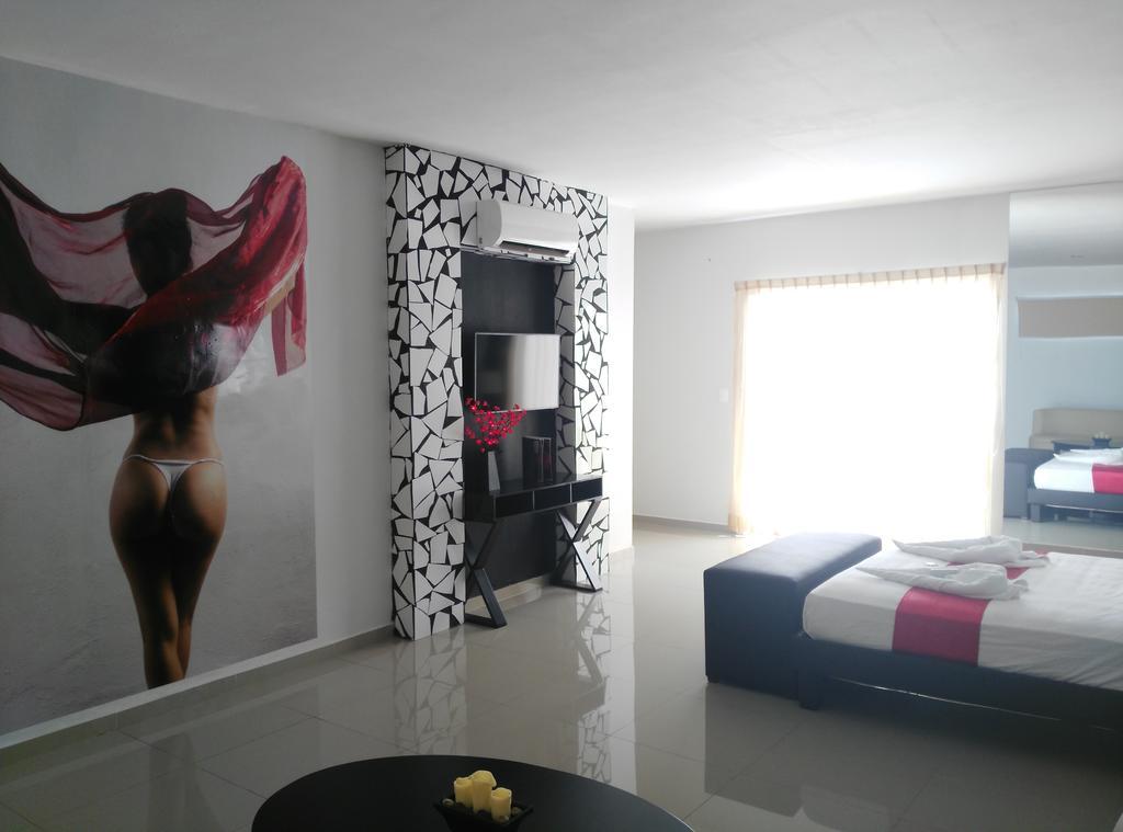 Hotel del amor Vita Love Hotel 3*