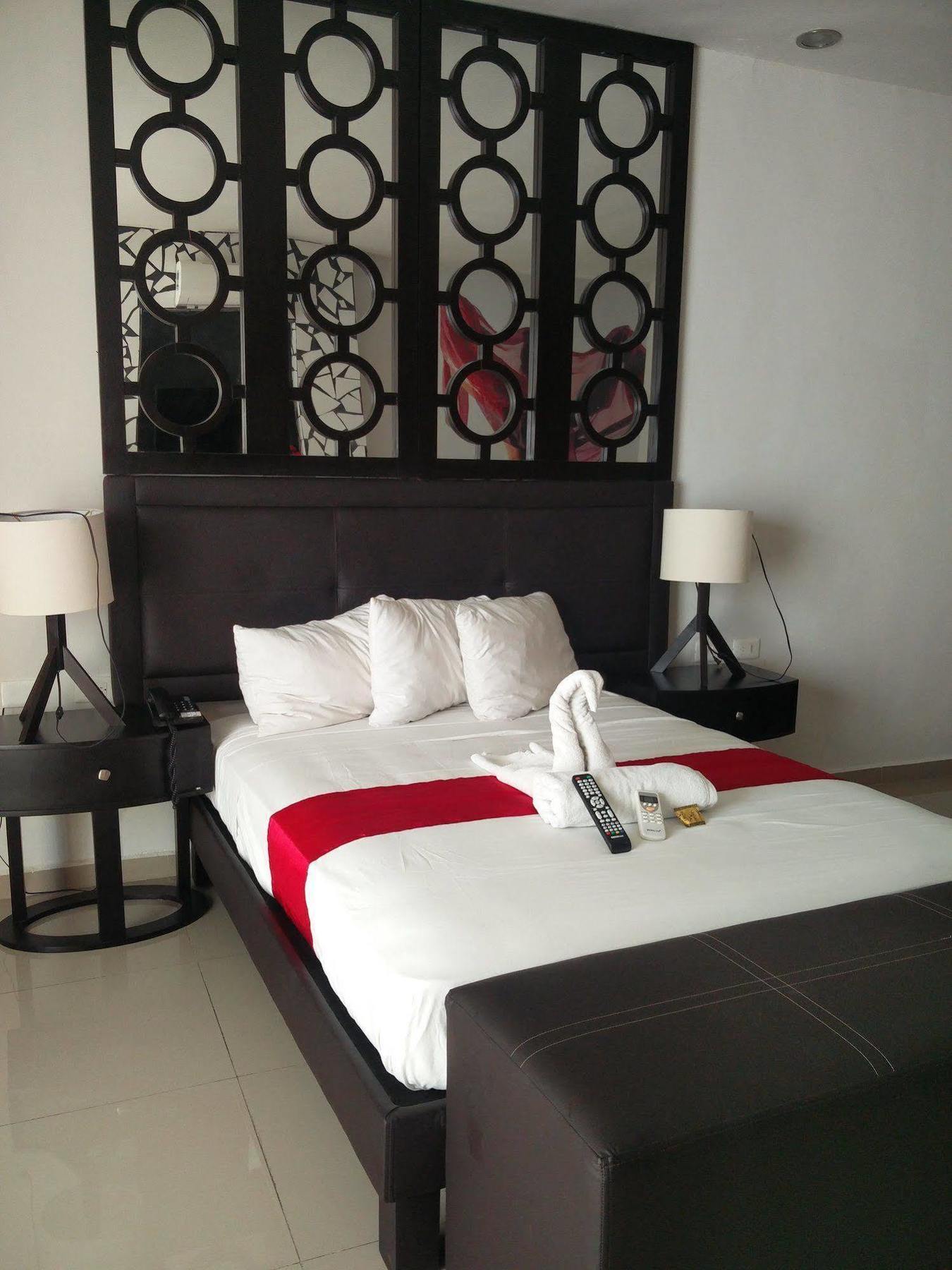 Vita Love Hotel 3*